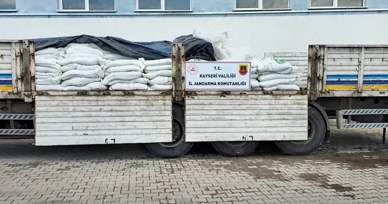 Kayseri de 24 ton sahte gübre ele geçirildi