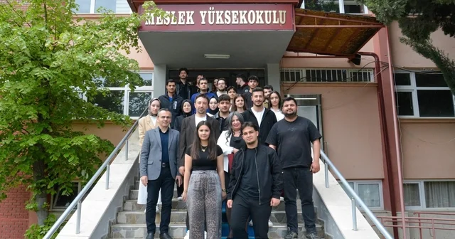 BŞEÜ de demir çelik sektörü öğrencilerle buluştu Bilecik Haberleri
