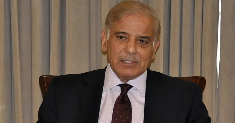 Pakistan ekonomik kurutuluşu arabuluculukta buldu: ABD ve Çin ile ortalıklar yolda