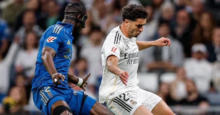 Real Madrid 2 golle kazandı, Bernabeu da ıslıklı tepki!