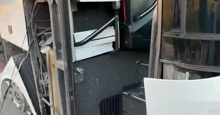 Otobüs şoförü uyudu, muavin kapıdan düşerek yaralandı