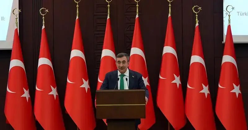 Cumhurbaşkanı Yardımcısı Cevdet Yılmaz, Yaşlı Bakım Modelleri Çalıştayı na katıldı