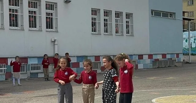 Aydıntepe de öğrenciler yardımlaşmayı oyunla öğrendi Bayburt Haberleri