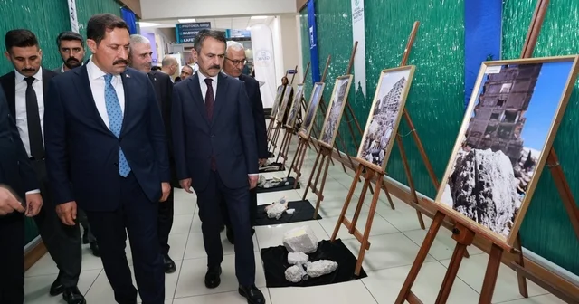6 Şubat ın hafızası Sarsıldık Sarıldık ile gözler önüne serildi Kocaeli Haberleri