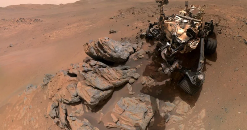 Mars taki Perseverance keşif aracından yeni özçekim
