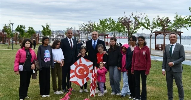 Tekirdağ da uçurtmalar çocuklar için gökyüzüne yükseldi Tekirdağ Haberleri