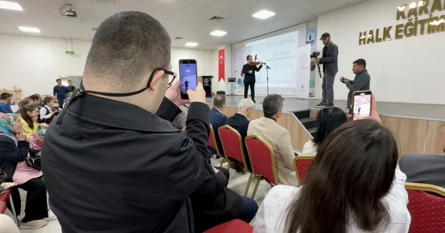Karabük te engelsiz yetenekler sahne aldı Özel öğrencilerden ayakta alkışlanan performans Karabük Haberleri