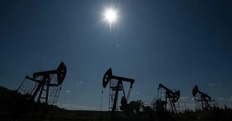 Hürmüz Boğazı nda Saldırı alarmı! Petrolde tansiyon yükseldi