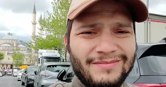 Engelli vatandaş araçlar sebebiyle namazını kılamadı: Sosyal medyada farkındalık çağrısı yaptı VİDEO İZLE