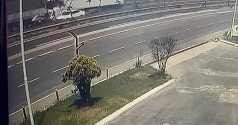 Tekirdağ’da feci kaza kamerada: İki tırın arasında kalan araçtan sağ çıktı