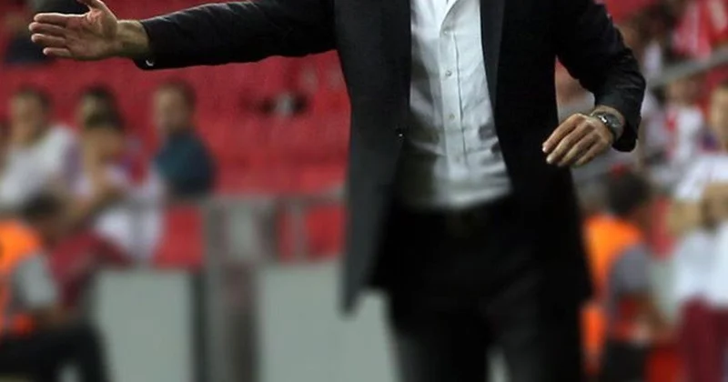 24 saat bile geçmemişti! Dünya Kupası ndaki yenilgi sonrası flaş ayrılık