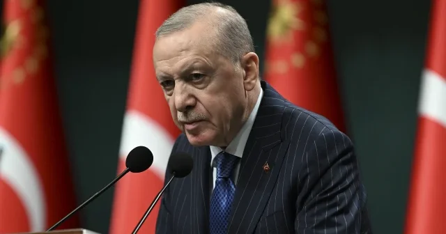 Cumhurbaşkanı Erdoğan: Türkiye yi dışarıda ve içeride vakarla temsil edeceğiz VİDEO İZLE