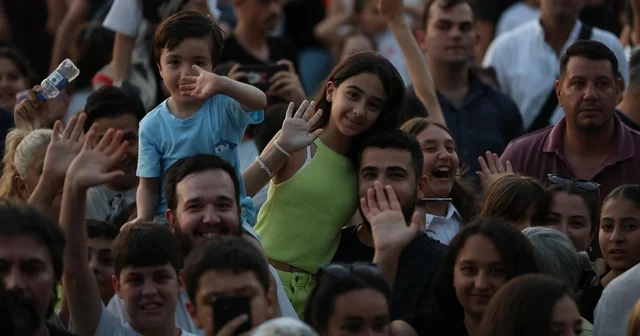 Başkan Çerçioğlu, çocukları yılsonu şenliği ile buluşturdu Aydın Haberleri