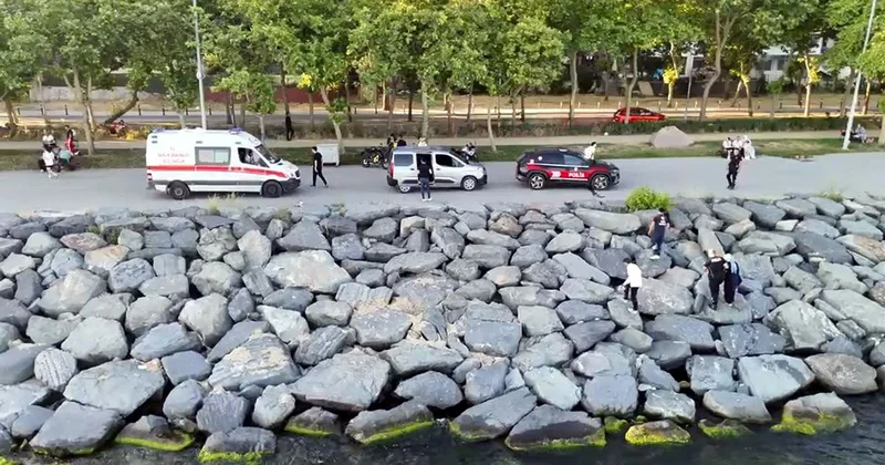 Yunus polisleri kayalıklardan düşen kadını kurtardı
