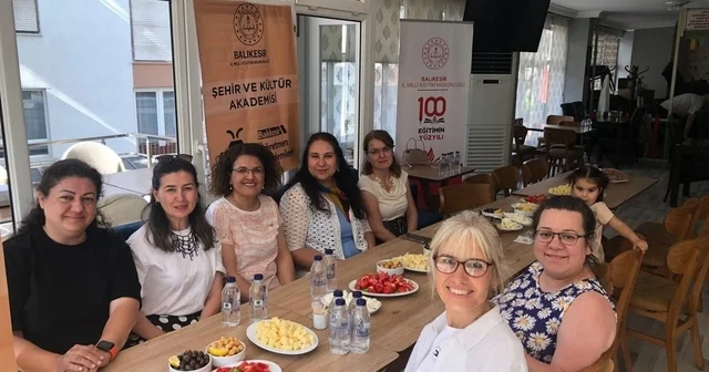 Öğretmenlere Peynir Zeytin Ekmek Tadım Etkinliği Balıkesir de sofra da kültür, tatta miras buluşması Balıkesir Haberleri