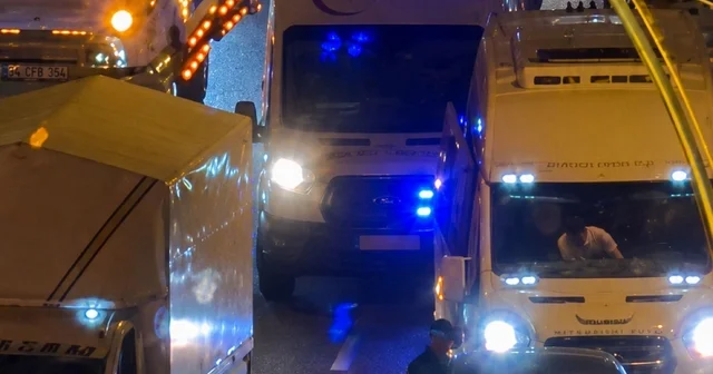 Bitlis Spor kutlamalarında ambulansa yol açan vatandaş takdir topladı Bitlis Haberleri