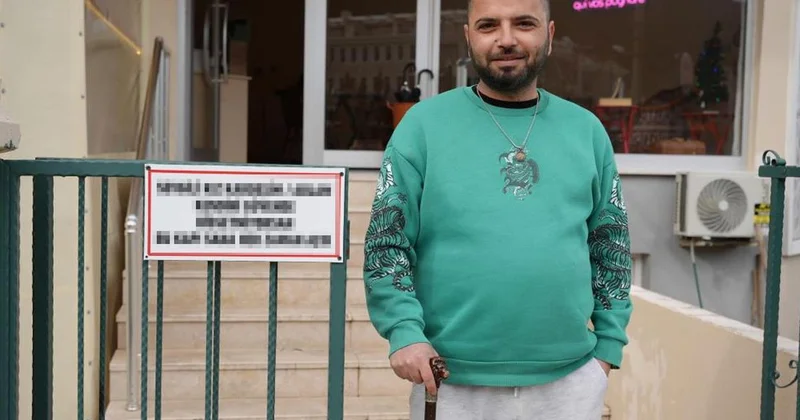 Dükkan girişine kadınlar için astığı yazı, kentte gündem oldu