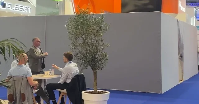 Kamuoyu baskısı Fransa daki Eurosatory Fuarı nda etkili oldu: İsrailli şirketlerin standları kapatıldı VİDEO İZLE