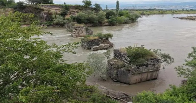 Arşivden İran yolu çıktı! Adı değiştirildi..