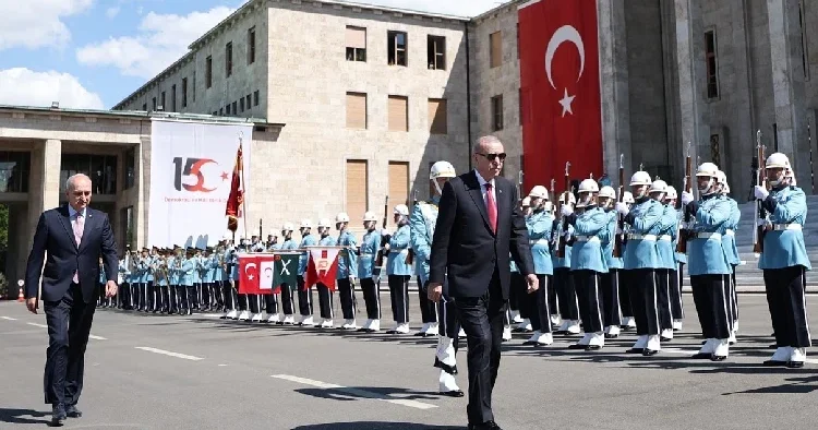 15 Temmuz anması: Cumhurbaşkanı Erdoğan TBMM de