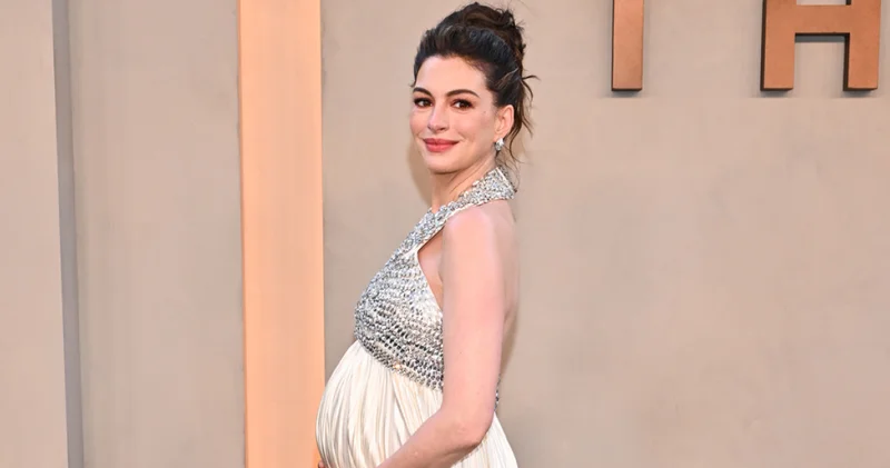 Anne Hathaway: Üçüncü çocuğuma hamileliğimi öğrenince şoka girdim
