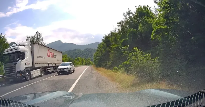 Hatalı sollama faciaya ramak kala bitti