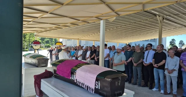 Evli çiftin öldüğü kazada TIR şoförü adliyeye sevk edildi (2) Zonguldak Haberleri Habertürk Yerel Haberler