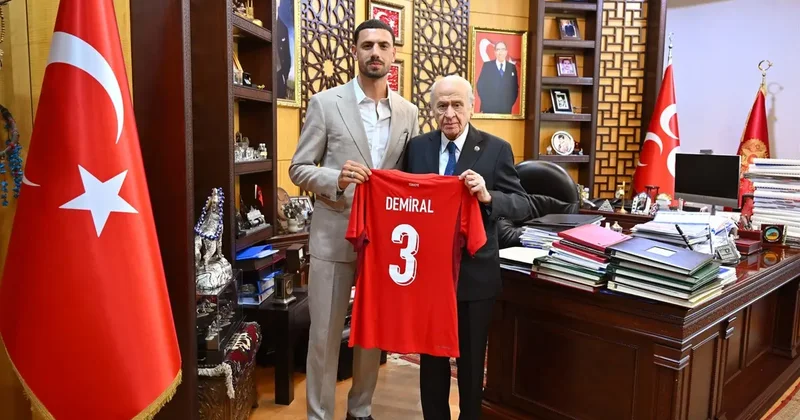 MHP Genel Başkanı Bahçeli, A Milli Futbol Takımı oyuncusu Merih Demiral ı kabul etti