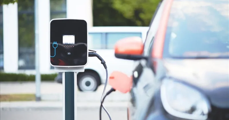 Çin petrol bağımlılığını azaltıyor: Elektrikli taksiler ve paylaşımlı ulaşımlı yeni dönem