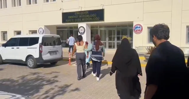 Eskişehir merkezli 19 ilde modem dolandırıcılığı operasyonu; 90 gözaltı Eskişehir Haberleri Habertürk Yerel Haberler
