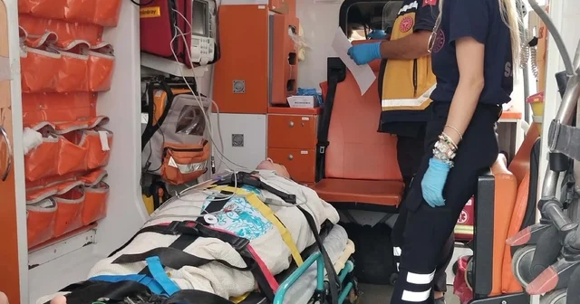 Teknede yaralanan Amerikalı turist, deniz ambulansı ile hastaneye kaldırıldı Muğla Haberleri Habertürk Yerel Haberler