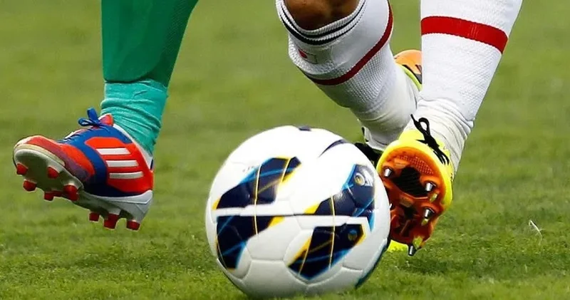 GÜNÜN MAÇ LİSTESİ 15 Ağustos 2026 Cumartesi bugün kimin maçı var, hangi maç hangi kanalda?