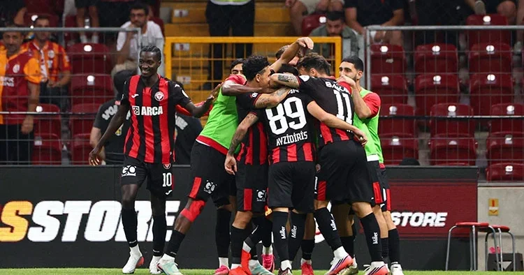Mame Thiam: 3 puanı biz kaçırdık!