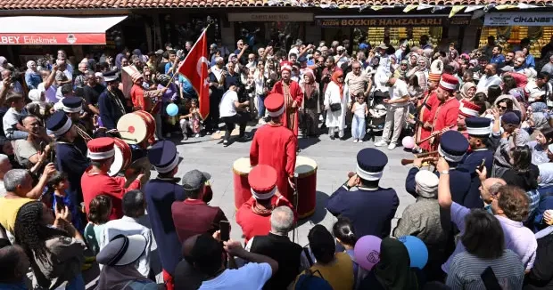 Konya haberleri Konya da Tarihi Çarşılar Alışveriş Günleri başladı 15 Ağustos 2026