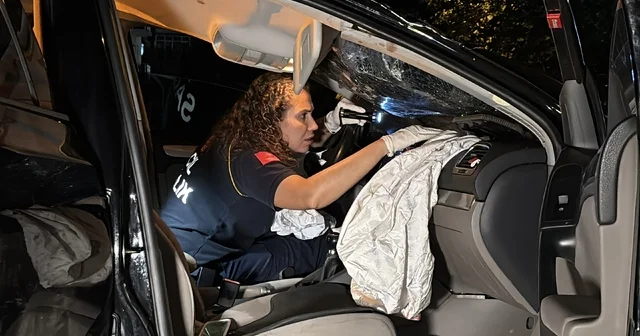 Edirne de takla atan otomobilde bir kişinin parmağı koptu, ekipler kopan parmağı bulmak için seferber oldu Edirne Haberleri Habertürk Yerel Haberler