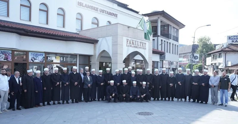 Sırbistan da 20 yıllık bölünme sona erdi: İslam birlikleri birleşti