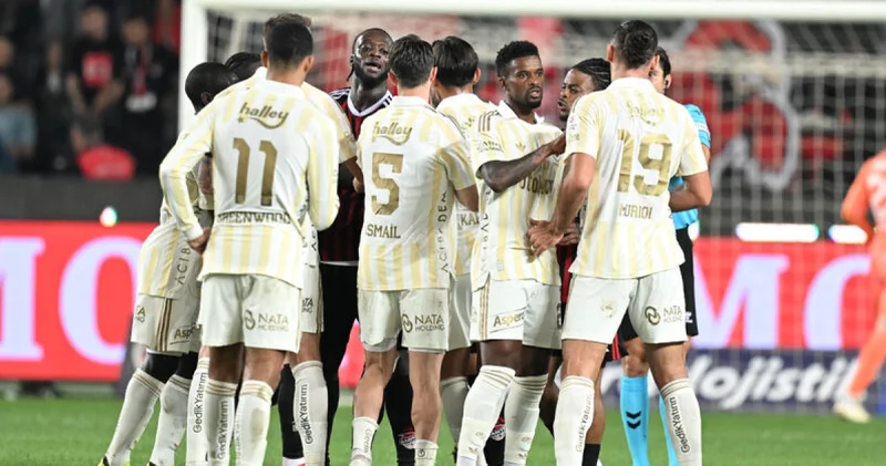 Spor yazarları Fenerbahçe nin Gaziantep FK mücadelesini yorumladı!