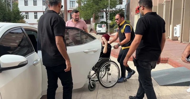 Evde eşinin öldüğü yangında yaralanan kadın tedavisinin ardından tutuklandı