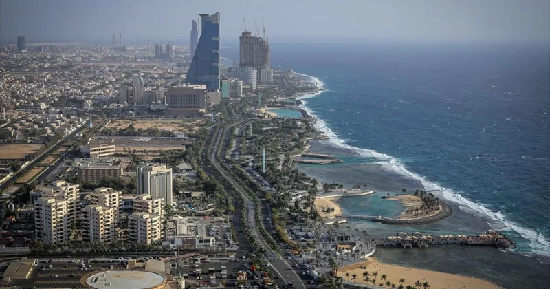 Suudi Arabistan ın Mekke, Cidde ve Taif kentlerinde tehlike alarmları devreye alındı