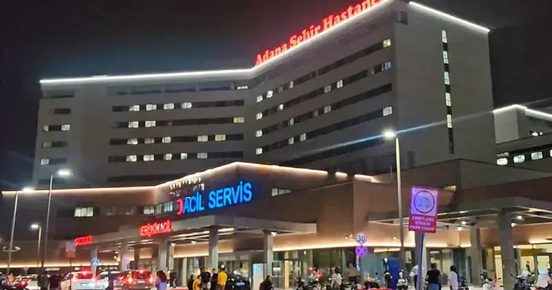 Adana’da tabancayla başından vurulmuş halde bulunan çocuk, tedaviye alındı; ağabeyi tutuklandı