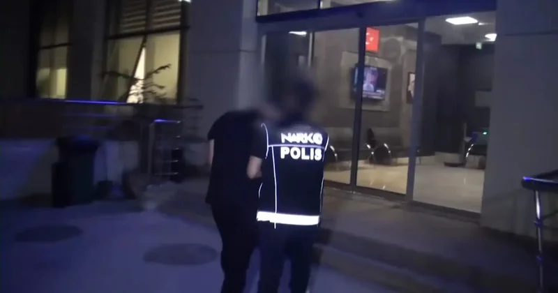 Bayrampaşa’da düzenlenen operasyonda 486 kilo 450 gram uyuşturucu madde ele geçirildi