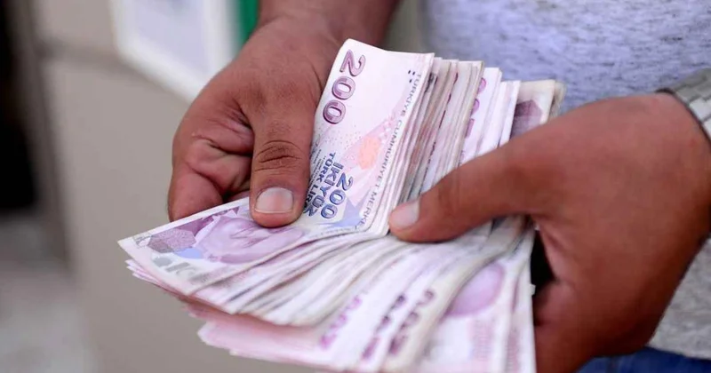Sürücüler güne dev zamla uyandı! Motorin 100 TL sınırına dayandı