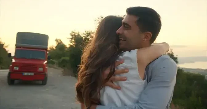 Simay ile Mehmet nikah masasında