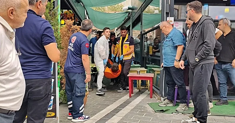 İstanbul da döviz bürosu savaş alanına döndü: 2 ölü, 2 yaralı