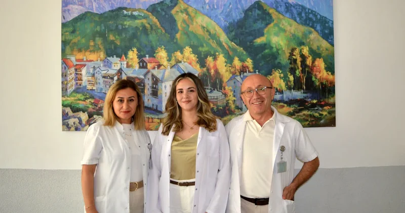Anne ve babasının çalıştığı hastaneye doktor oldu Sözcü Gazetesi