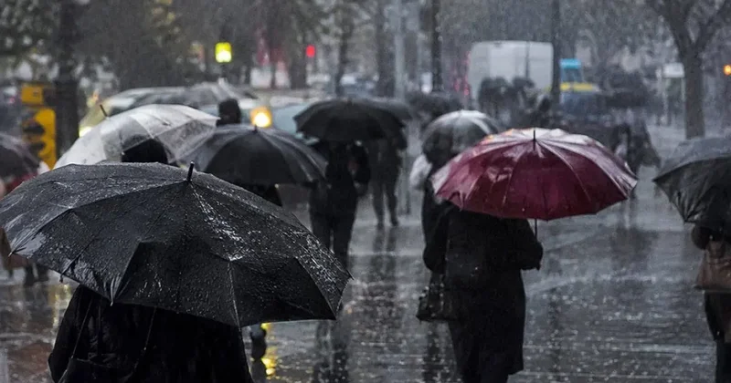 Meteoroloji den sağanak uyarısı: Sıcaklıklar düşüyor, birçok ilde yağış bekleniyor