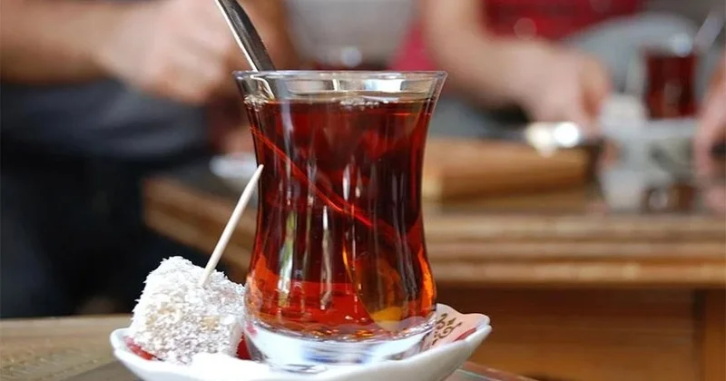 Çok sıcak çay ve kahve yemek borusu kanseri yapıyor Son Haberler