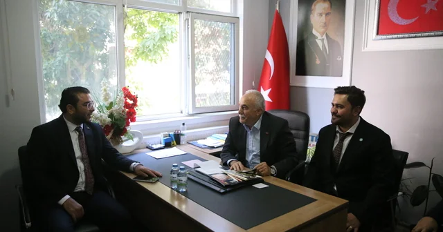 İYİ Parti Genel Başkan Yardımcısı Fakıbaba, Niğde de partisinin il başkanlığını ziyaret etti Niğde Haberleri Habertürk Yerel Haberler