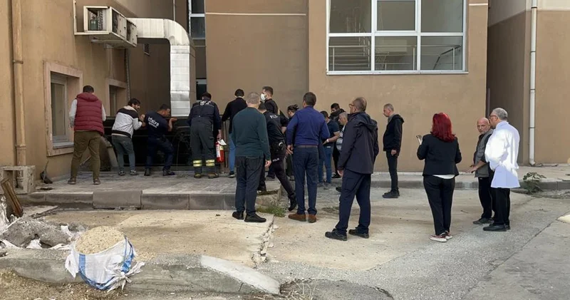 Hastanenin elektrik panolarındaki patlama paniğe neden oldu