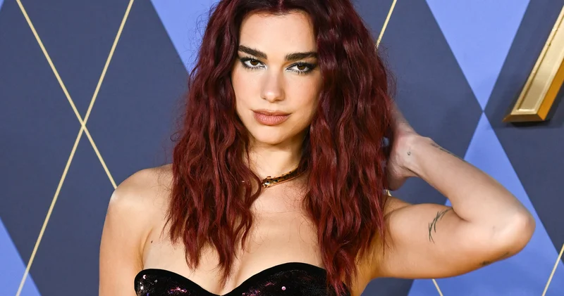 Dua Lipa dünya turnesinin ortasında İspanyolca eğitimini tamamladı magazin haberleri